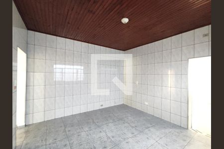 Cozinha de casa para alugar com 5 quartos, 200m² em Vila Maria Rosa, Ferraz de Vasconcelos