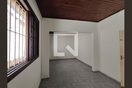 Quarto 1 de casa para alugar com 5 quartos, 200m² em Vila Maria Rosa, Ferraz de Vasconcelos