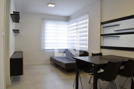 Sala de apartamento para alugar com 1 quarto, 34m² em Centro, Curitiba