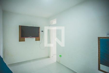 Suíte de casa para alugar com 1 quarto, 200m² em Vila do Bosque, São Paulo