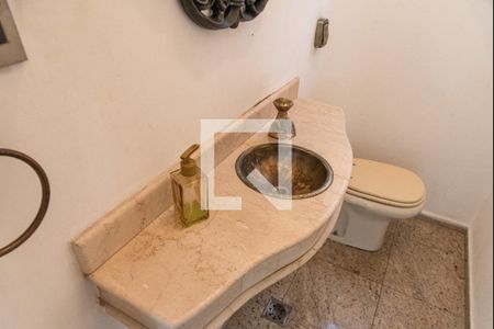 Lavabo de casa para alugar com 3 quartos, 360m² em Vila Dom Pedro I, São Paulo