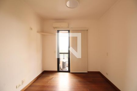 Suíte de apartamento para alugar com 3 quartos, 137m² em Parque Bairro Morumbi, São Paulo