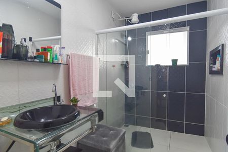 Banheiro Social de casa à venda com 5 quartos, 350m² em Maria Paula, Niterói