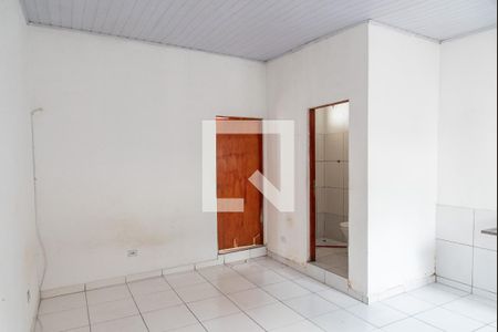 Sala/quarto/cozinha de casa para alugar com 1 quarto, 15m² em Cambuci, São Paulo