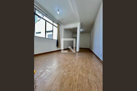 Foto 06 de apartamento à venda com 2 quartos, 85m² em Aclimação, São Paulo