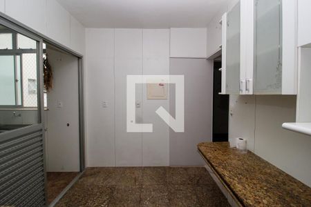 Cozinha  de apartamento à venda com 4 quartos, 136m² em Cachoeirinha, Belo Horizonte