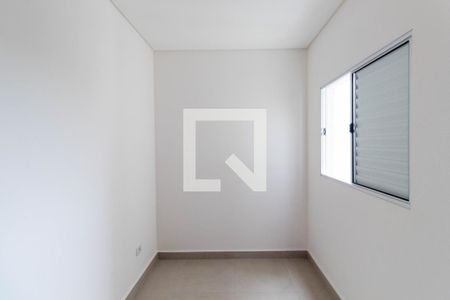 Quarto 1 de apartamento para alugar com 2 quartos, 45m² em Vila Sao Geraldo, São Paulo