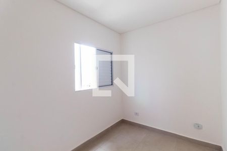 Quarto 1 de apartamento para alugar com 2 quartos, 45m² em Vila Sao Geraldo, São Paulo