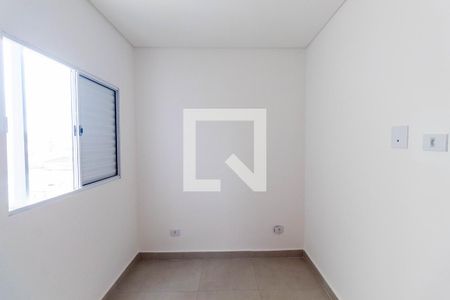 Quarto 1 de apartamento para alugar com 2 quartos, 45m² em Vila Sao Geraldo, São Paulo