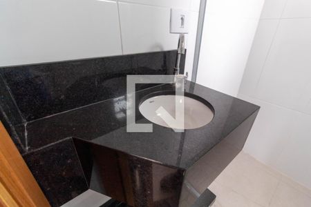 Banheiro da Suíte de apartamento para alugar com 1 quarto, 40m² em Vila Sao Geraldo, São Paulo