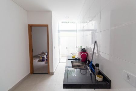 Cozinha de apartamento para alugar com 1 quarto, 36m² em Vila Sao Geraldo, São Paulo