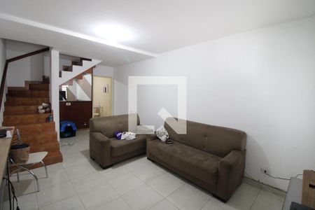 Sala de casa à venda com 3 quartos, 120m² em Vila Espanhola, São Paulo