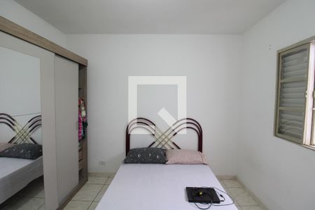 Quarto 2 de casa à venda com 3 quartos, 120m² em Vila Espanhola, São Paulo