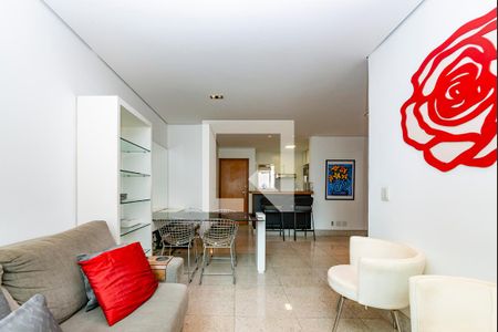 Sala de apartamento à venda com 2 quartos, 63m² em Belvedere, Belo Horizonte