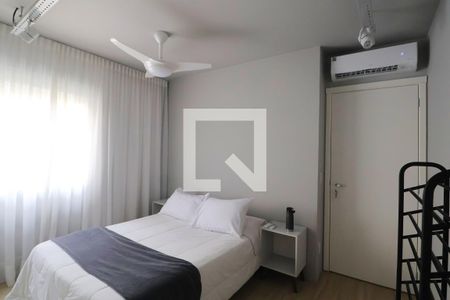 Quarto de apartamento à venda com 1 quarto, 61m² em Igara, Canoas