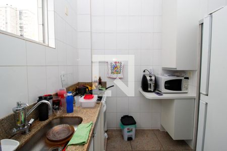 Cozinha de apartamento à venda com 2 quartos, 67m² em Centro, Belo Horizonte