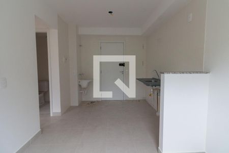 Sala/Cozinha de apartamento à venda com 2 quartos, 33m² em Jardim Celeste, São Paulo