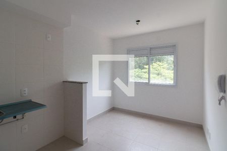 Sala/Cozinha de apartamento à venda com 2 quartos, 33m² em Jardim Celeste, São Paulo