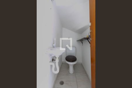 Lavabo  de casa de condomínio à venda com 2 quartos, 63m² em Parada Xv de Novembro, São Paulo