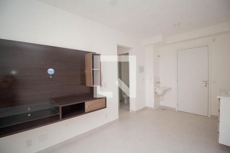 Sala/Cozinha de apartamento para alugar com 2 quartos, 35m² em Piqueri, São Paulo