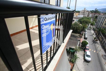 Plaquinha de apartamento para alugar com 3 quartos, 77m² em Freguesia (jacarepaguá), Rio de Janeiro