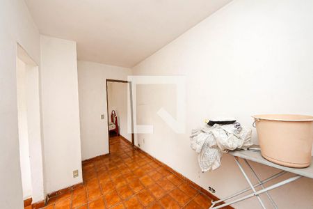 Suíte de casa para alugar com 3 quartos, 150m² em Jardim Santa Teresinha, São Paulo