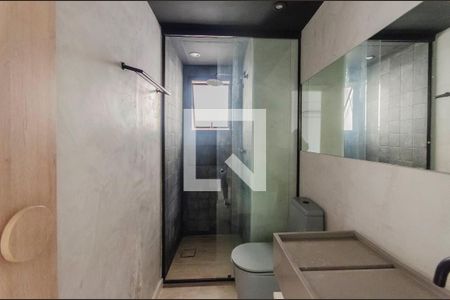 Banheiro de apartamento à venda com 1 quarto, 68m² em Vila Mariana, São Paulo