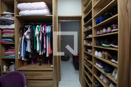 Closet da suíte 1 de casa à venda com 4 quartos, 189m² em Floresta, Belo Horizonte