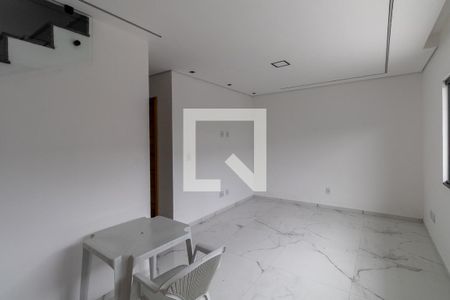 Sala de casa à venda com 3 quartos, 90m² em Jardim Nordeste, São Paulo