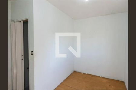 Casa à venda com 3 quartos, 150m² em Vila Pereira Cerca, São Paulo