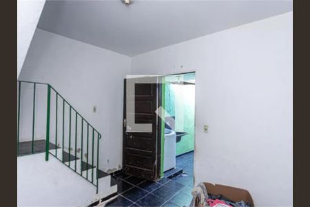 Casa à venda com 3 quartos, 150m² em Vila Pereira Cerca, São Paulo