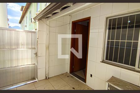 Casa à venda com 75m², 3 quartos e 1 vaga Casa à venda com 75m², 3 quartos e 1 vagafrente