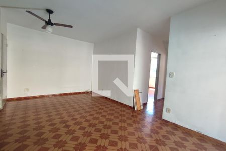 Sala de apartamento para alugar com 2 quartos, 56m² em Taquara, Rio de Janeiro