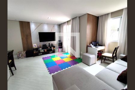 Apartamento à venda com 3 quartos, 75m² em Vila Paulo Silas, São Paulo