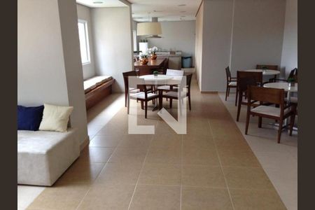 Apartamento à venda com 2 quartos, 49m² em Parque Reboucas, São Paulo