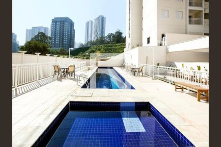 Apartamento à venda com 2 quartos, 49m² em Parque Reboucas, São Paulo