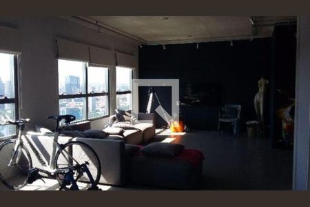 Apartamento à venda com 1 quarto, 70m² em Panamby, São Paulo