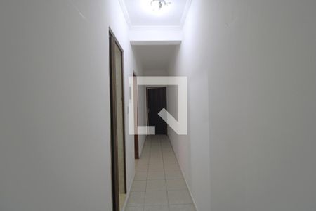 Corredor de casa para alugar com 2 quartos, 120m² em Vila do Castelo, São Paulo