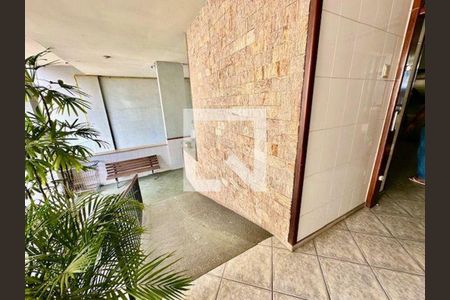 Apartamento à venda com 2 quartos, 70m² em Centro, Niterói