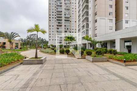 Apartamento à venda com 2 quartos, 117m² em Jurubatuba, São Paulo