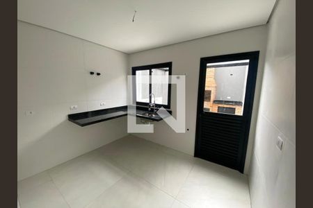 Casa à venda com 3 quartos, 100m² em Jardim Sabara, São Paulo