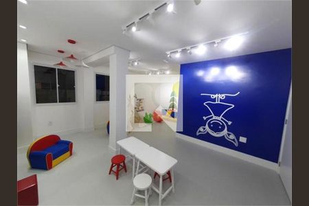 Kitnet/Studio à venda com 2 quartos, 40m² em Vila Graciosa, São Paulo