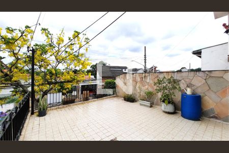 Casa à venda com 3 quartos, 213m² em Jardim Leonor Mendes de Barros, São Paulo