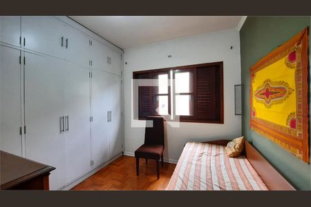 Casa à venda com 3 quartos, 213m² em Jardim Leonor Mendes de Barros, São Paulo