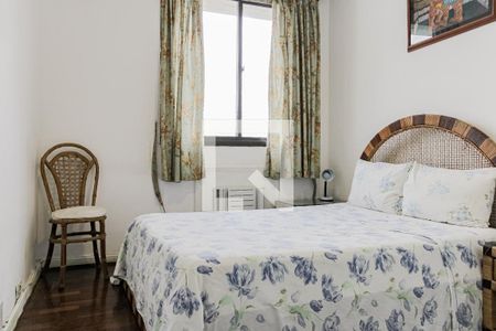 Quarto 1 de apartamento à venda com 3 quartos, 230m² em Ipanema, Rio de Janeiro