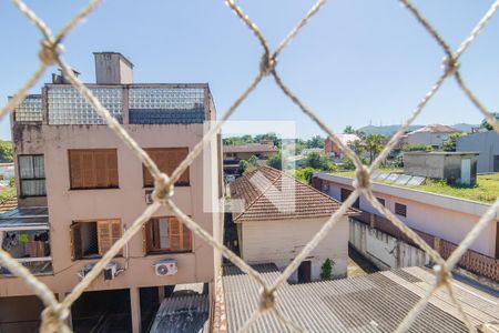 Vista de apartamento à venda com 2 quartos, 60m² em Teresópolis, Porto Alegre