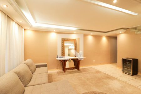 Sala de casa à venda com 5 quartos, 300m² em Jardim Picolo, São Paulo