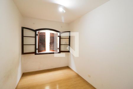 Quarto 1 de casa à venda com 5 quartos, 300m² em Jardim Picolo, São Paulo