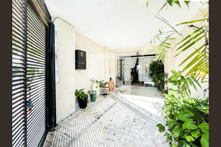 Casa à venda com 3 quartos, 147m² em Alto de Pinheiros, São Paulo