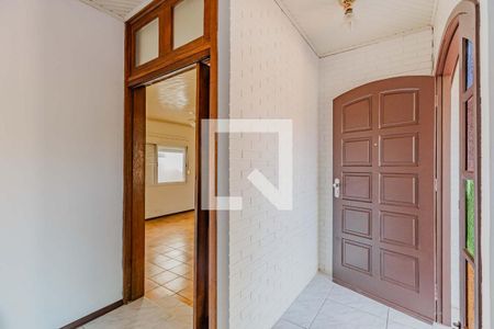 Sala de casa à venda com 4 quartos, 163m² em Guarujá, Porto Alegre